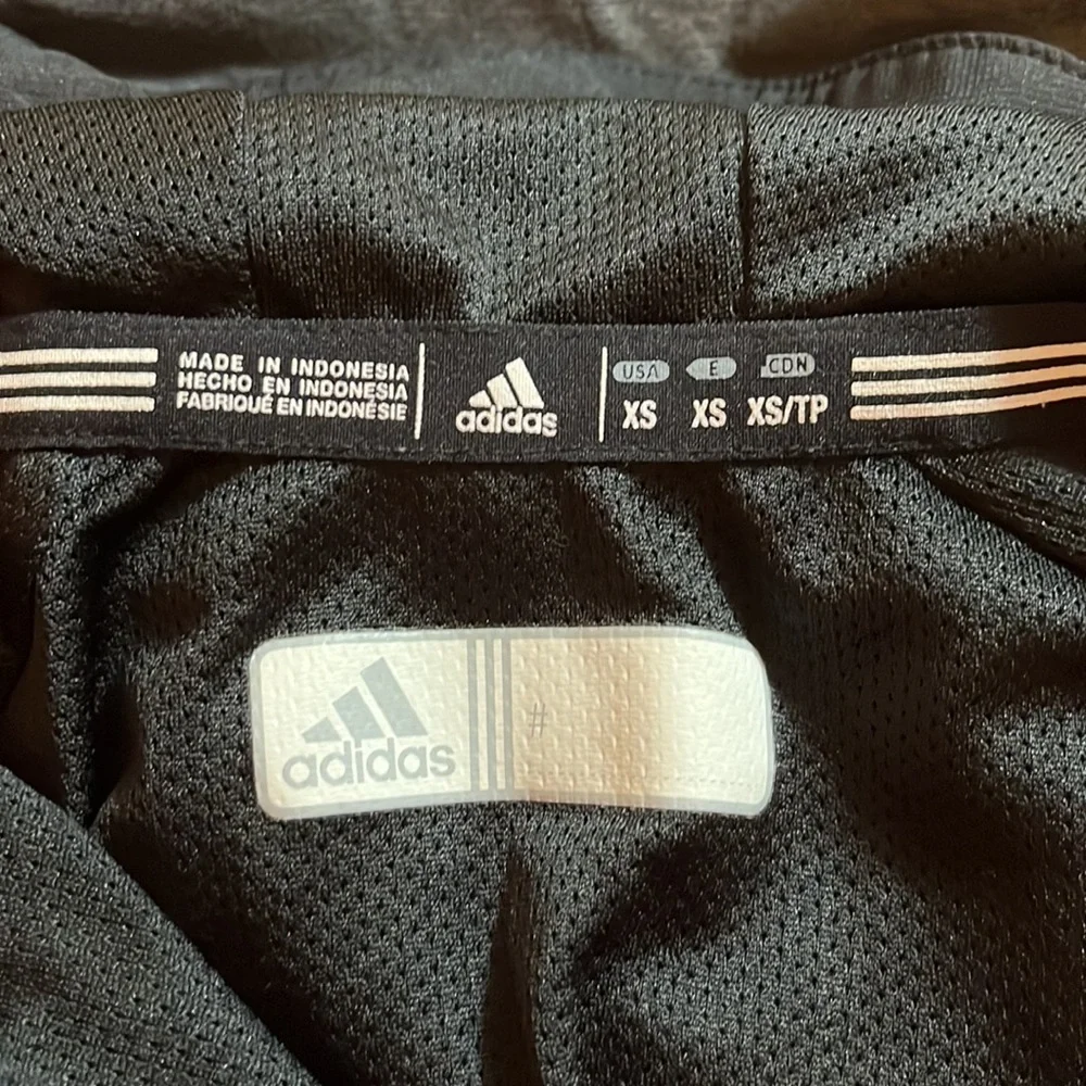 𝅺ADIDAS Hooded Zipper Athletic Jacket